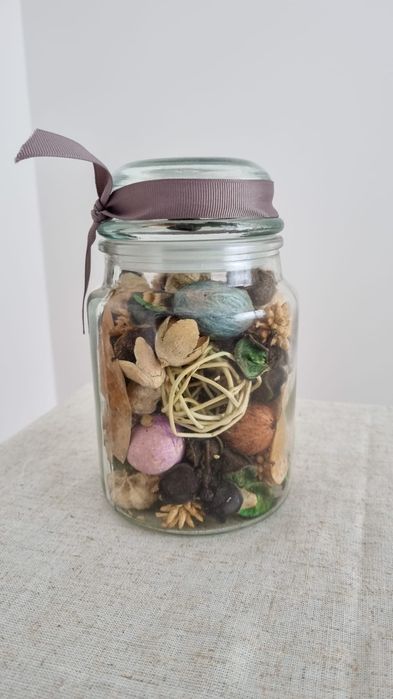 Pot-pourri em frasco de vidro