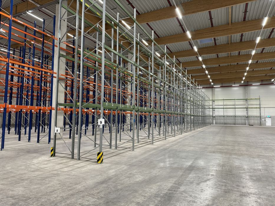 Regal paletowy magazynowy sklepowy przemyslowy metalowy