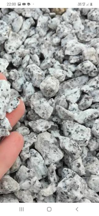 Grys granitowy,kamien ozdobny dalmatyńczyk ogrodowy,czarnoziem,piach,k