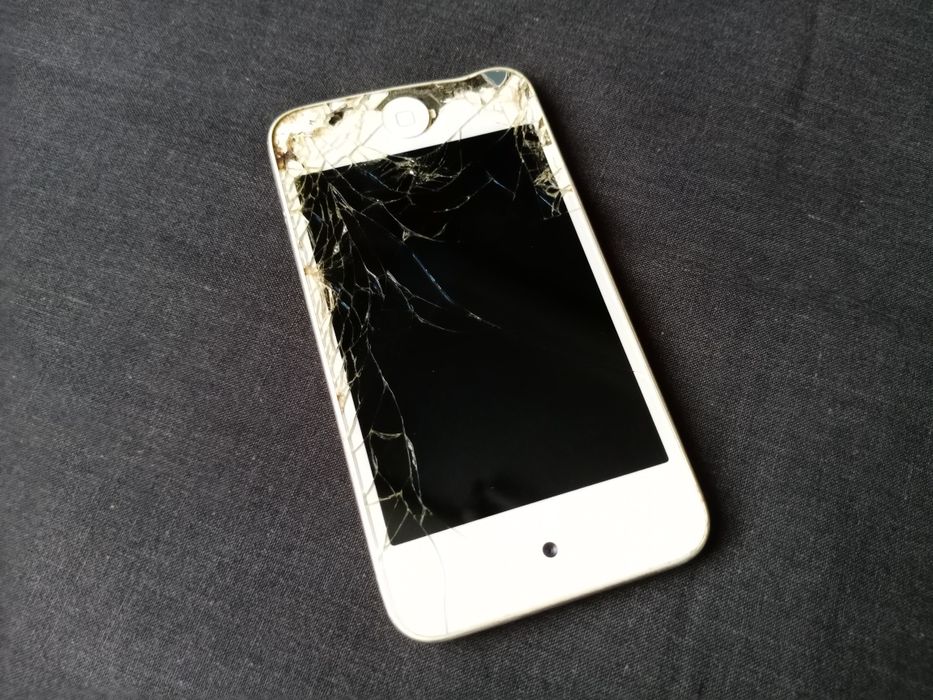 Apple IPod A1367 (8GB)