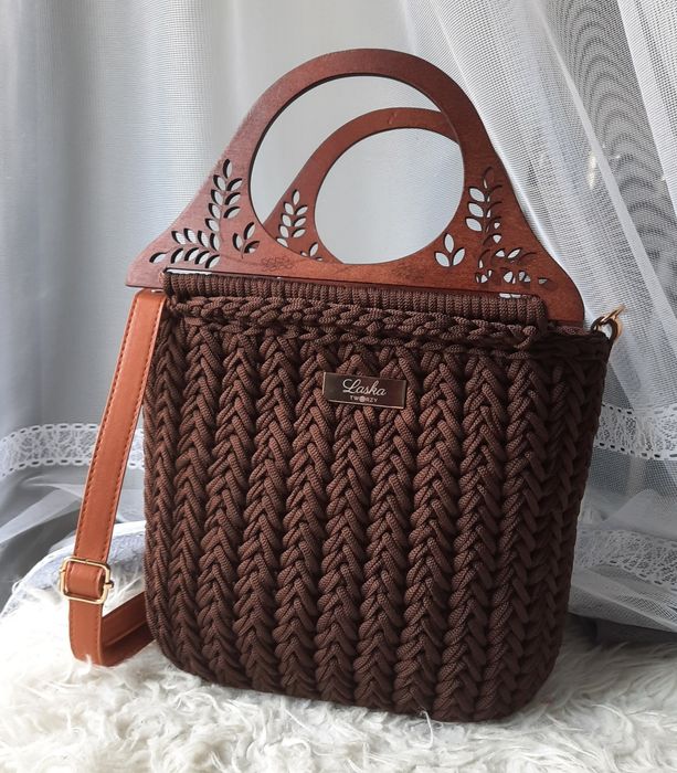 Torebka koszyk duża czekolada handmade drewniane rączki z paskiem