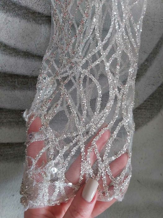 Весільна сукня в гарному стані