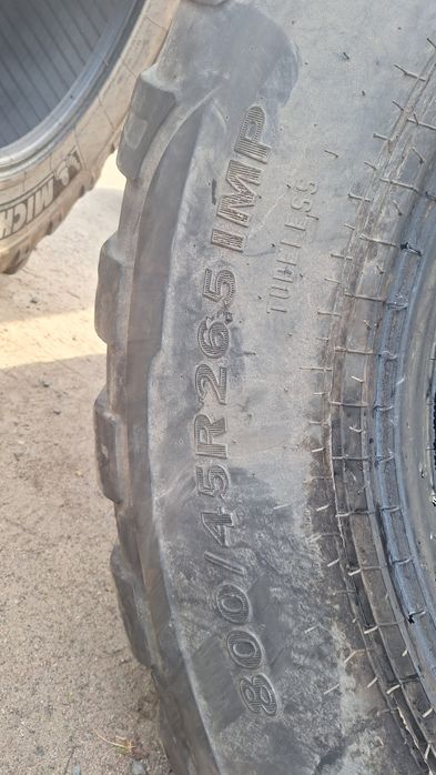 Opona 800/45/26.5 Aliance krone