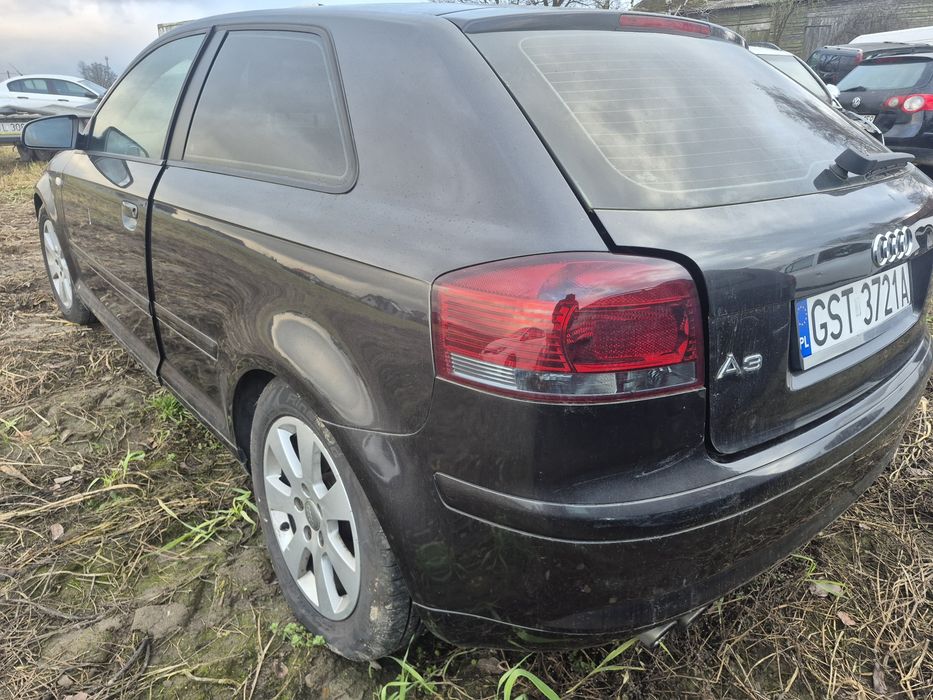 Lampa lampy tył tylne dymione audi a3 8p 3 drzwiowa