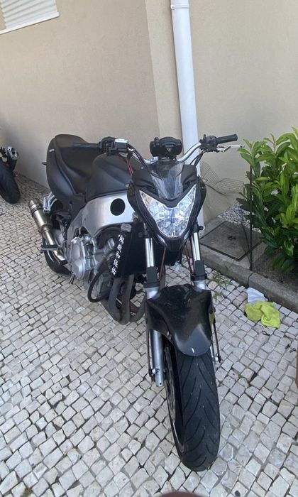 Yamaha Thundercat YZF 600cc