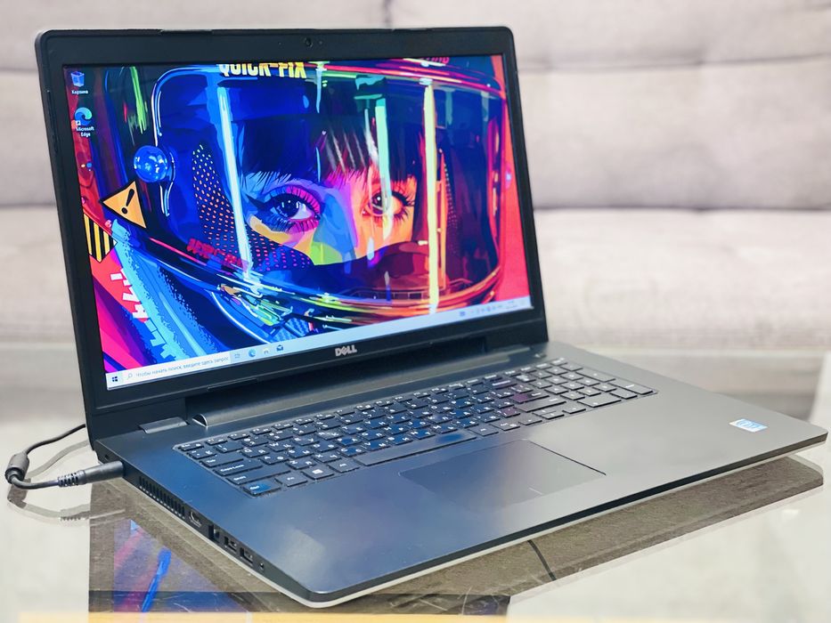 Ноутбук Dell 17/Pentium 3558U/1.7 GHZ/4 ГБ/HDD 500/HD Graphics /1 ГБ