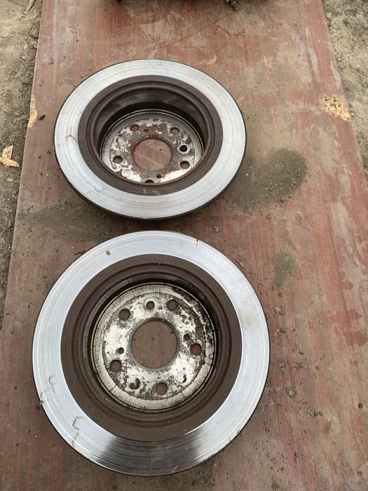 Тормозные диски задние Lexus rx 300 1998-2005 полный привод