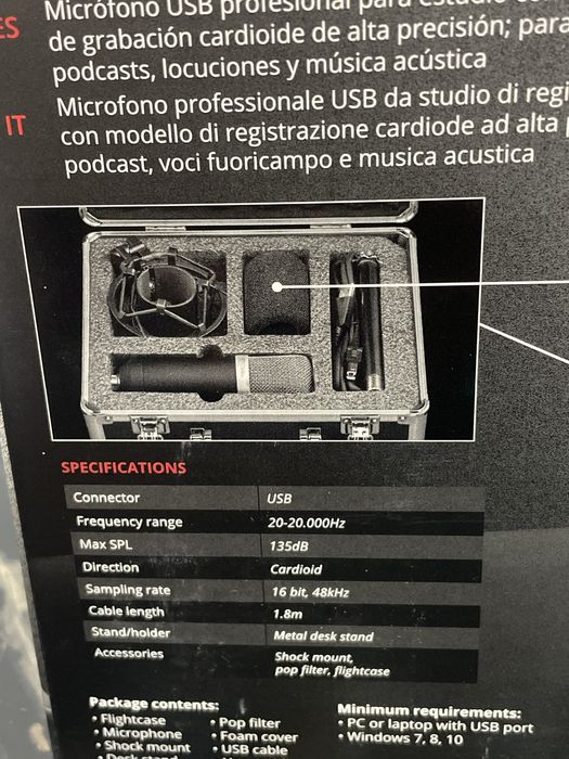 Professional Streaming Microphone by Trust, Brand New64283889767554123