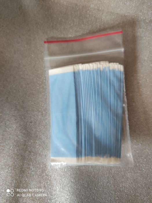 35 sztuk plastrów do przyklejania peruki