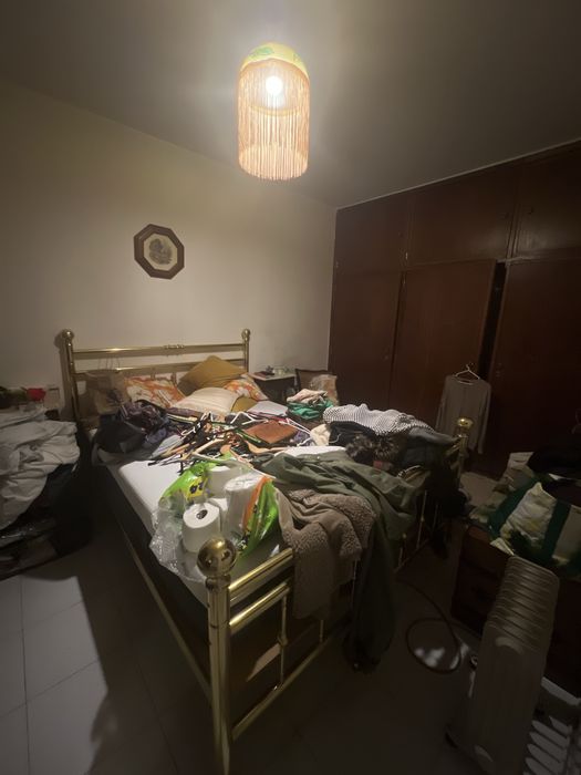 Venda de Recheio / Mobília de Sala e Cozinha (Motivo: Obras)