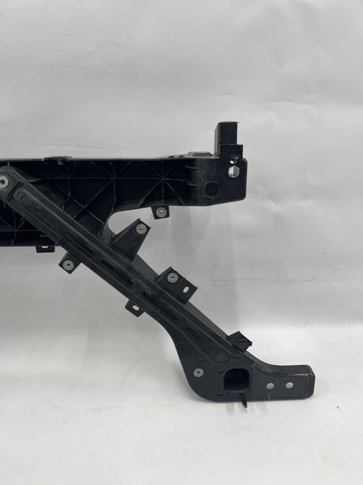 Панель передня (телевізор) Tesla Model Y 25+, 1974871-00-C