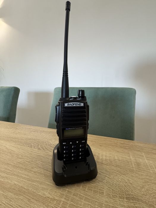 rádio baofeng uv 82.