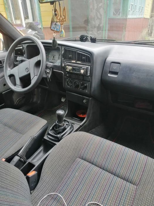 Volkswagen passat b3 1.8 газ/бензин