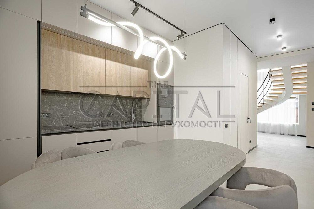 МЕТРО 5 хв ! Оренда ДУПЛЕКСА вул. Виноградна! НІХТО НЕ ПРОЖИВАВ !