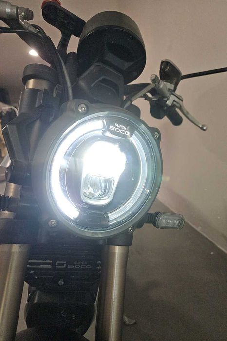 Mota Super Soco TC MAX 125cc 100% Elétrica