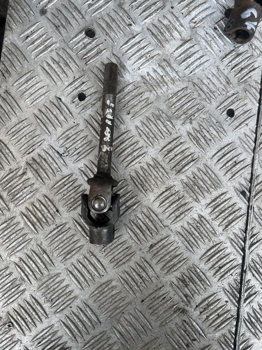 Рулевой карданчик сузуки свифт suzuki swift