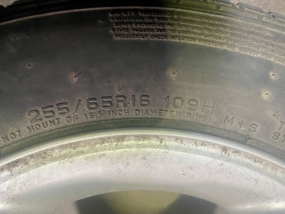 Колесо Запаска Мерседес 255/65 R16 докатка, титан, Mercedes ML-class  Dunlop