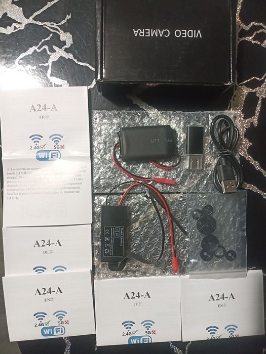 Міні WI-FI відеокамера з акумулятором + 128Gb флешка ( скрита камера )