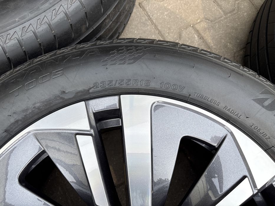 Koła VW Brigdestone 235/55R18 nowe 2026