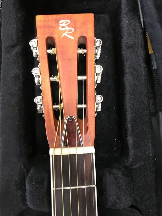 Gitara rezofoniczna Baton Rouge