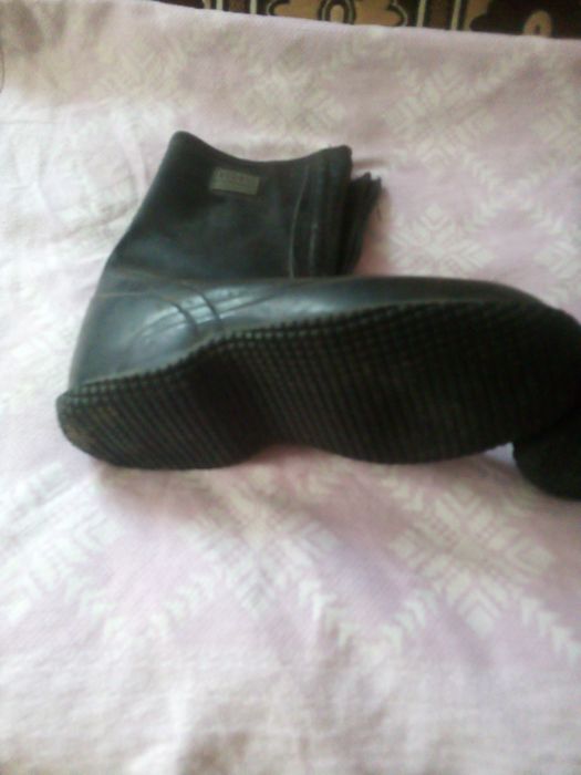 Продам бахилы на берцы antistatisch 255-265 новые