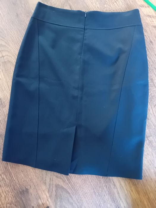 Elegancka granatowa spódnica, 40, ideał