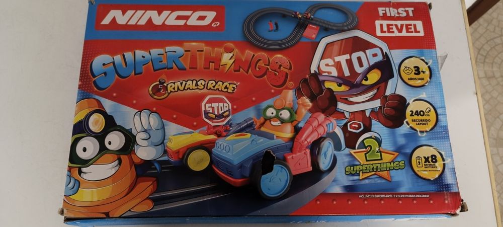 Pista Super Things