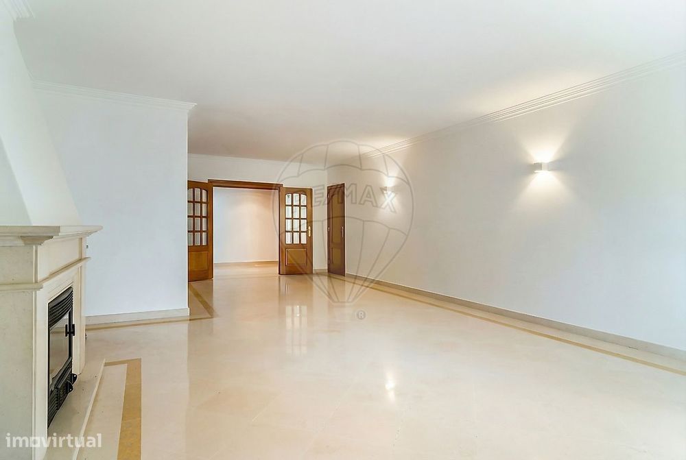 Apartamento T3 para arrendamento