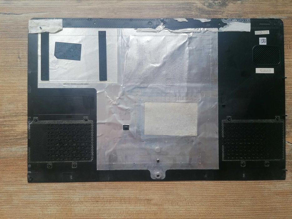 Tylna, Dolna pokrywa obudowa Dell Inspiron 15 7567