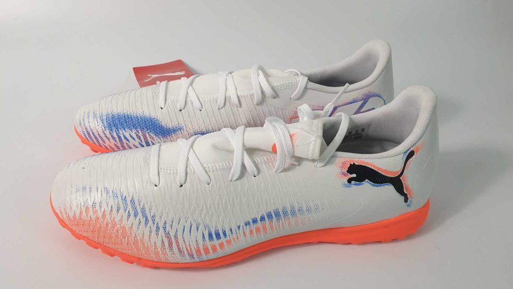 Puma turfy Future 8 Play TT rozmiar 39