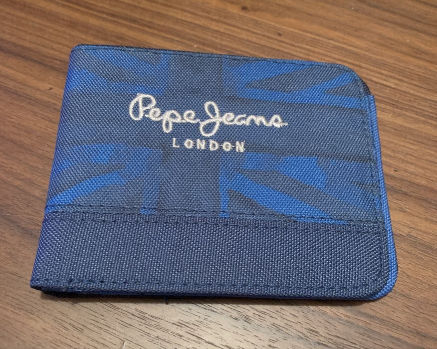 Carteira da Pepe Jeans em tecido