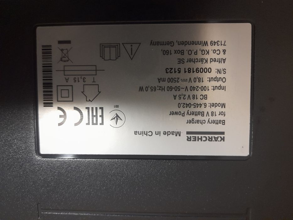 Ładowarka Karcher 18V Powystawowa