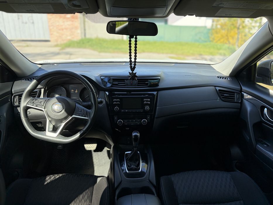 Nissan Rogue 2017 2.5 газ/бензин