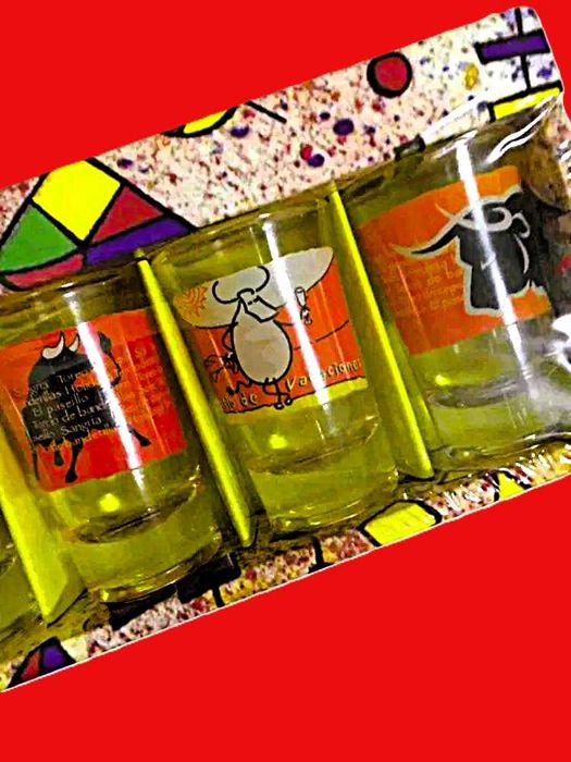 Copos de shot espanhóis