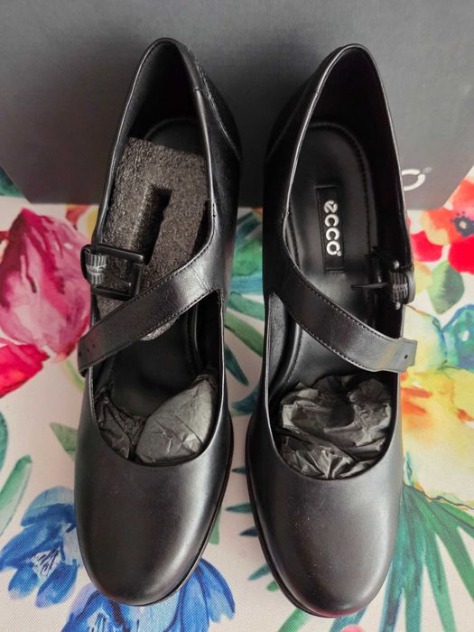 Ecco 41 czarne obcas 7 cm