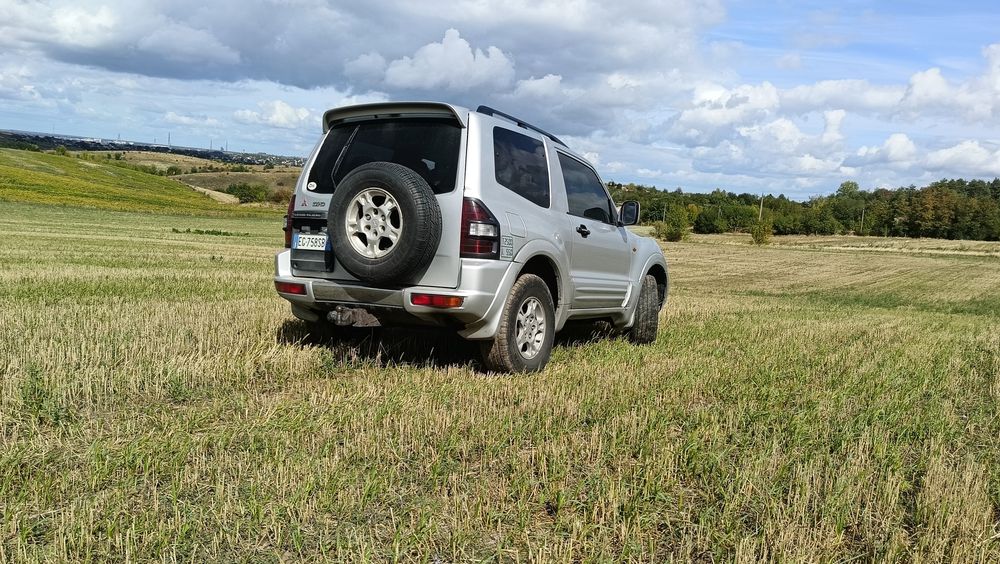 Mitsubishi pejero