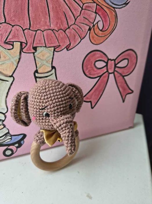 Брязкальце зі слоником 13 см | Ручна робота, іграшка для немовлят