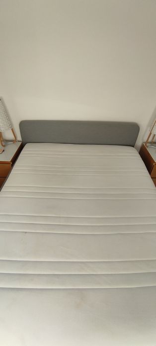 Cama 160x200 + estrado + colchão IKEA