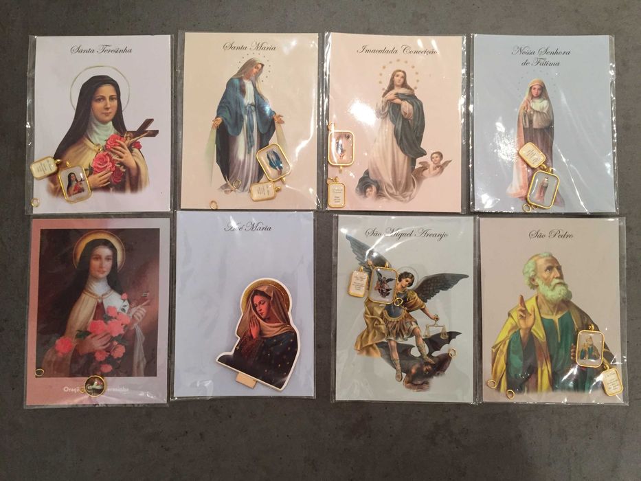 Orações e Medalhas Escapulário dos Santos