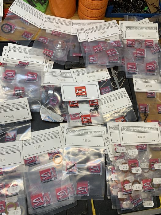 Peças rc embaladas Novarossi e Team Orion