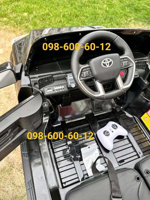 Дитячий електромобіль Тойота детский электромобиль пульт управления