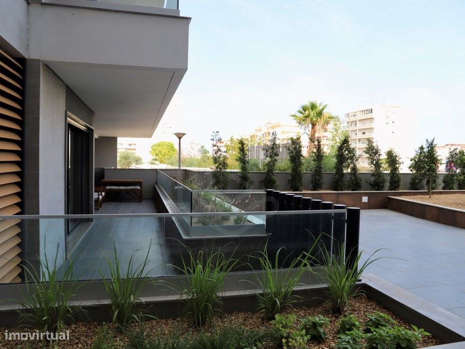 Apartamento T3 virado a sul e nascente, piscina e ginásio na cobert...