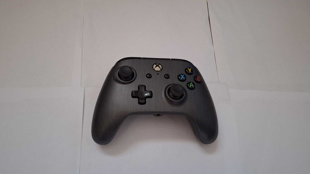 Kontroler Pad przewodowy Powera Szary Grafitowy xbox one series PC