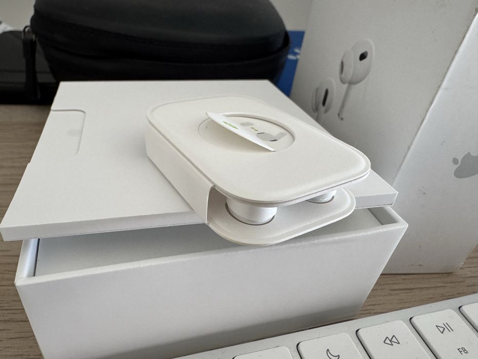 Apple Airpods pro 2 com caixa e fatura