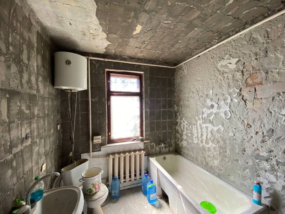 Дом СК Заря 1 между Малодолинское и Великодолинское