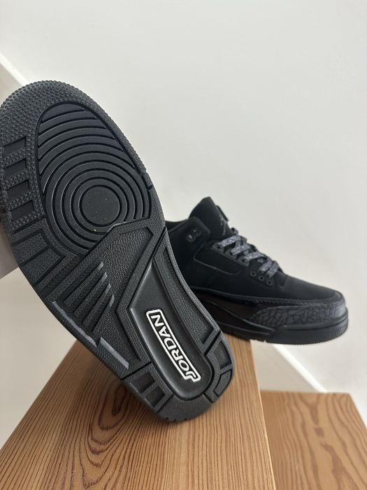 Jordan Black Cat
