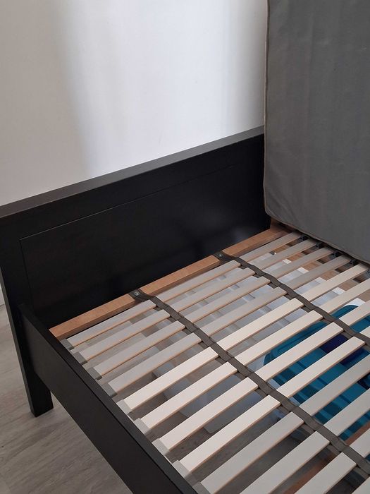 Cama solteiro (2,08m x 1,03m)