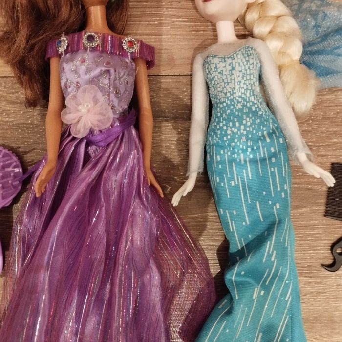 Lalka Barbi i Lalka Elza z Krainy lodu