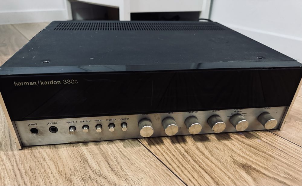 Amplituner Harman kardon 330c