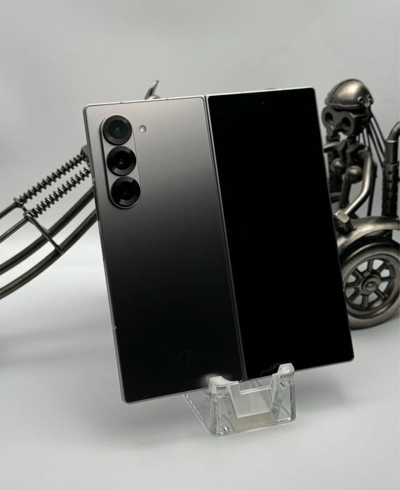 Найкрашій смартфон Samsung Galaxy Z Fold 6 12/256